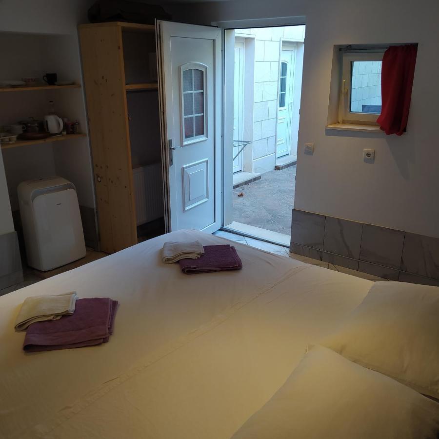 Zana Apartments Stari Grad  Esterno foto