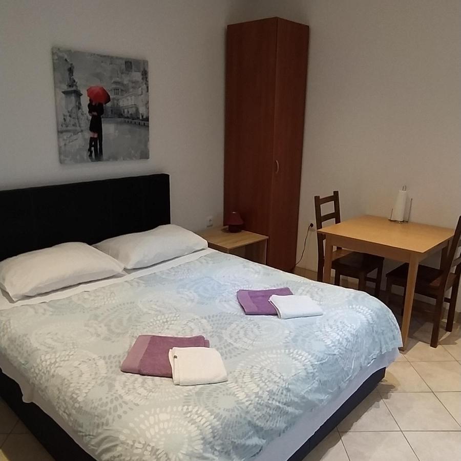 Zana Apartments Stari Grad  Esterno foto